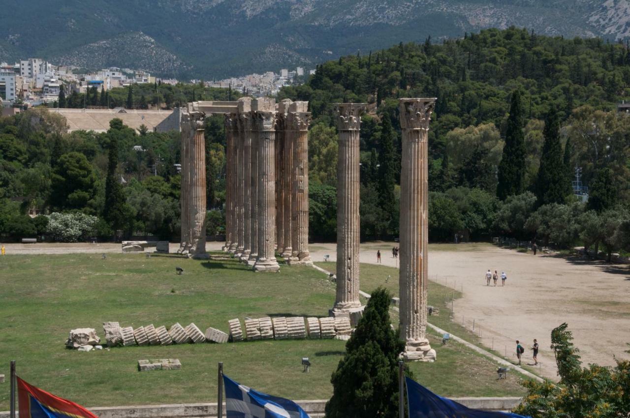 Διαμέρισμα Grand *